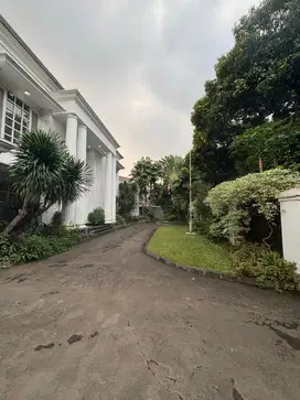FOR SALE! RUMAH BAGUS SIAP HUNI DI AREA SELONG, KEBAYORAN BARU