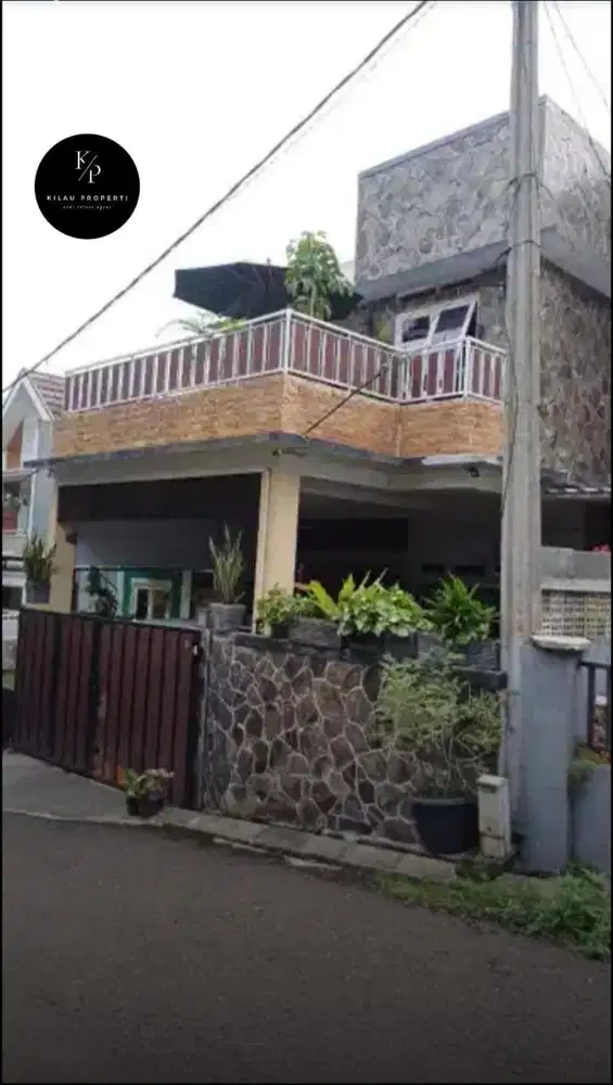Di Jual Rumah Semi Furnis Lokasi Strategis di Bukit Golf Riverside Cim