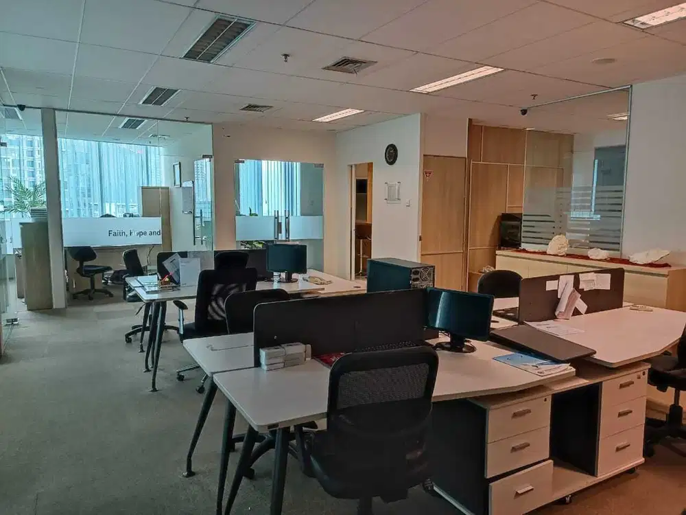 JUAL KANTOR JAKARTA  PERMATA KUNINGAN FURNISH SIAP PAKAI 228M2 35JT