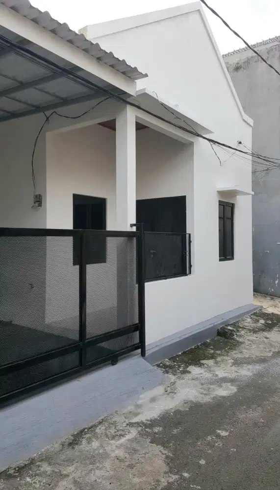 Satu2nya Rumah komplek Pertanian Jatipadang Pejaten ps.minggu 1,5m