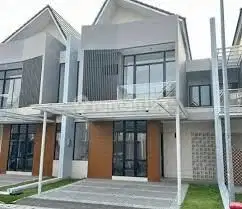 RUMAH PIK2 TAHAP 2 UK 8X15 DUA LANTAI,CLUSTER DANAU TERMURAHHHH