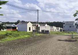 Rumah Premium Kedungrejo Malang Asri 7 Mnt Gerbang Tol Sawojajar