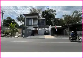 Modern Industrial Rumah di Barat Jl Kaliurang Km 9