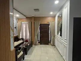 DIJUAL RUMAH BAGUS 2 LANTAI DI MODERNLAND TANGERANG