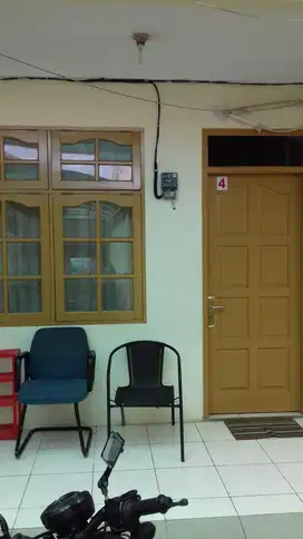 DI SEWA 1 UNIT KAMAR PETAK UTK PASUTRI/KELUARGA