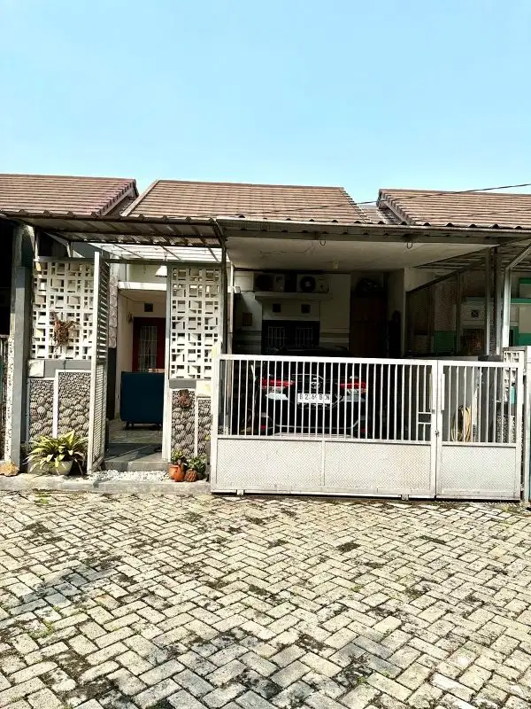 rumah dalam perumahan security 24 jam