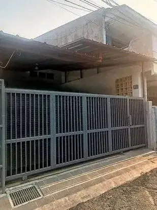 Dijual Rumah Ciputat Tangsel Lokasi Strategis Akses Jalan Muat Mobil