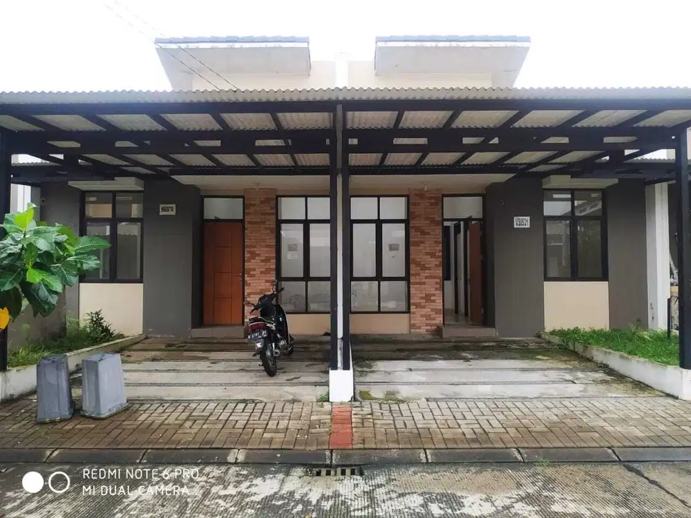 Dijual rumah komplek Benevento villagio citra raya
