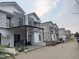 Rumah Villa Baru Promo di Cisarua dkt Kota Baru Parahyangan Padalarang