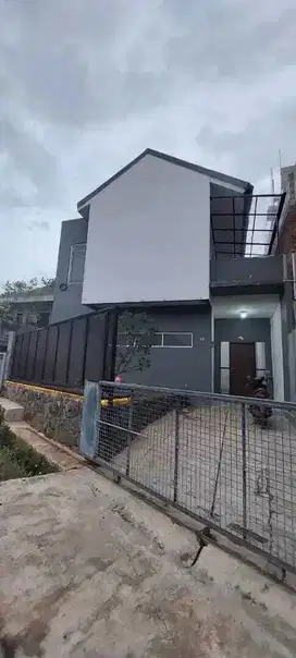 Dijual Rumah Nyaman Siap Huni di Cikutra Highland Cigadung Dago