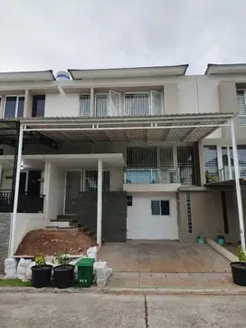 DIJUAL RUGI RUMAH 2 LANTAI DI CITRA 8 DEKAT BANDARA