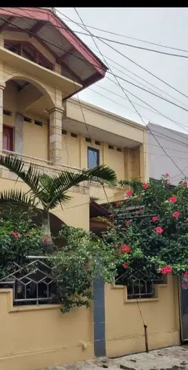 Dijual rumah Lingkungan Nyaman Pondok kelapa Jakarta timur
