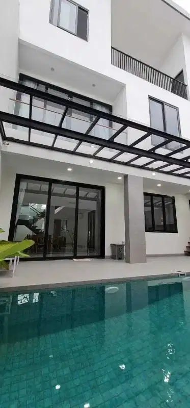 Rumah Baru Furnish Siap Huni di Pantai Indah Kapuk Pik