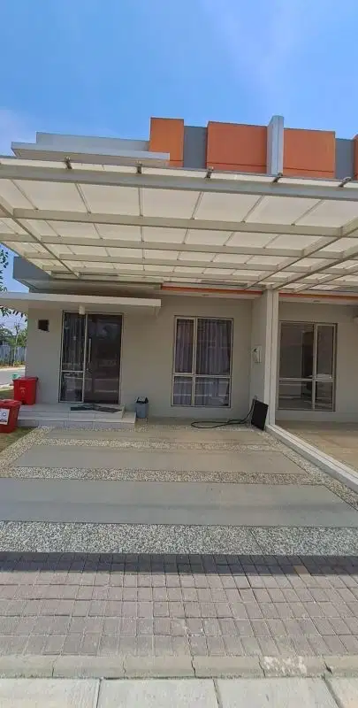 TERMURAH Disewakan Rumah PIK2 6x12.5 2 Lantai hanya 65juta/tahun