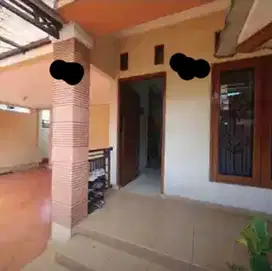 Dijual rumah lingkungan Nyaman Pondok kelapa Jakarta timur