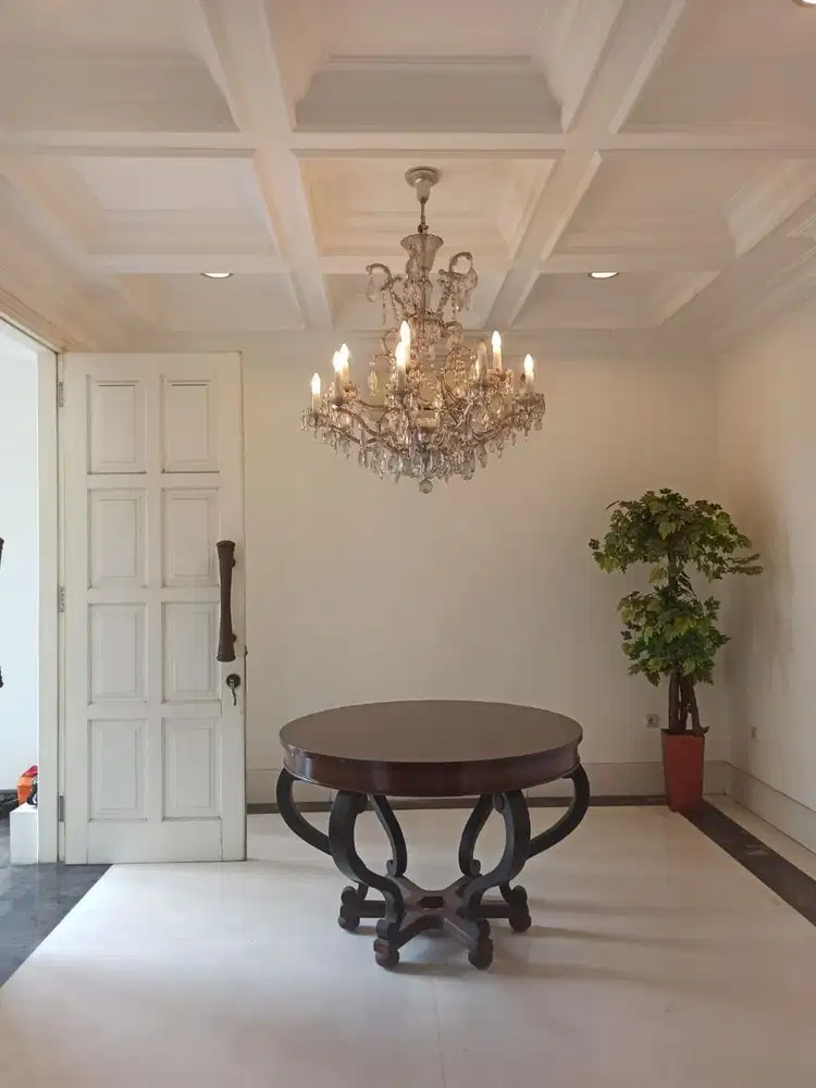 Rumah Bagus Semi Furnished SHM Taman Aries, Jakarta Barat