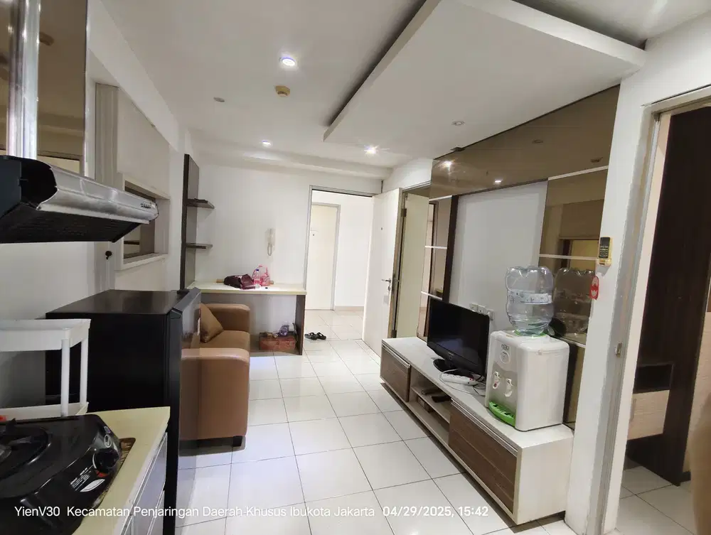 Apartemen Greenbay 2 BR Full Furnished View Taman + 2 AC
