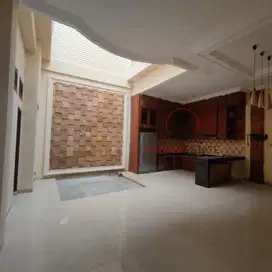 Dijual! Villa Cemara Asri