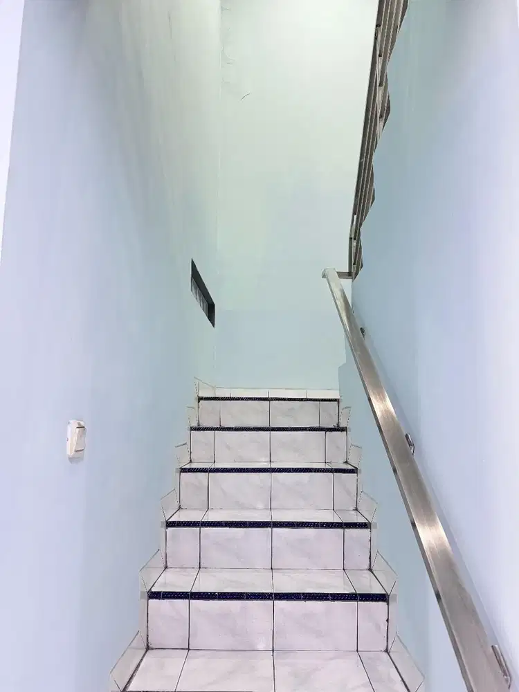 Rumah Semi Furnished SHM Daan Mogot Baru, Jakarta Barat