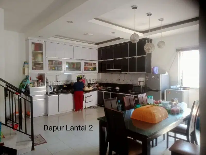 Rumah Siap Pakai di Jelambar