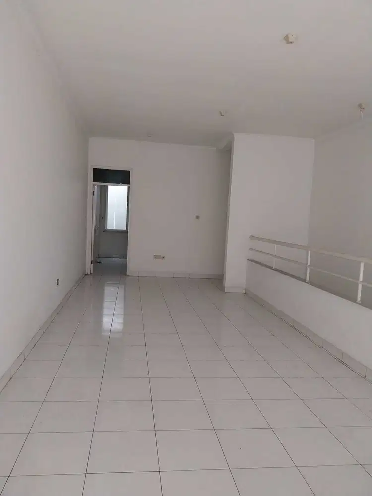 Ruko Siap Pakai di Duta Garden