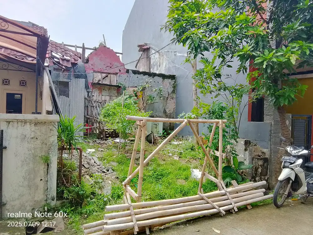 Dijual Rumah Bahan Super Murah di Mutiara Gading Timur