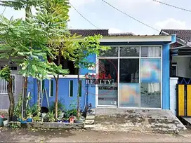 Dijual Rumah dicitra indah city depan taman siap huni