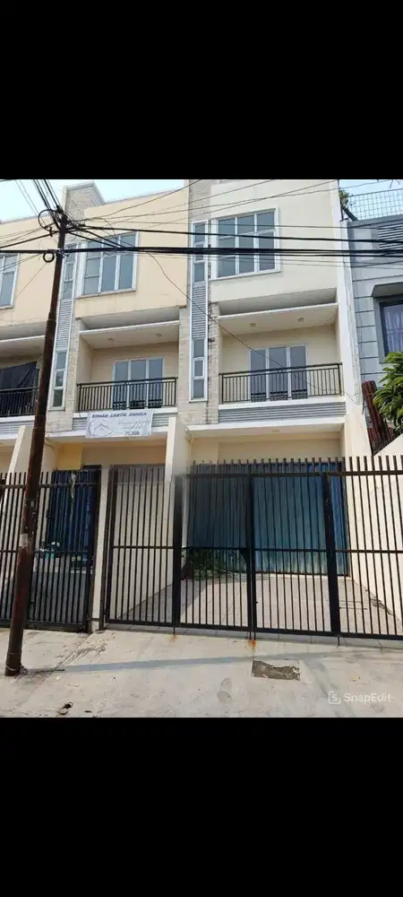 Disewakan Ruko  Baru Cengkareng