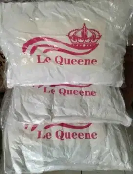 Bantal hotel putih jumbo murah