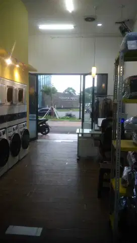 Jual Ruko 3 Lantai Hadap Selatan Lokasi Strategis di Ruko Diamond GS
