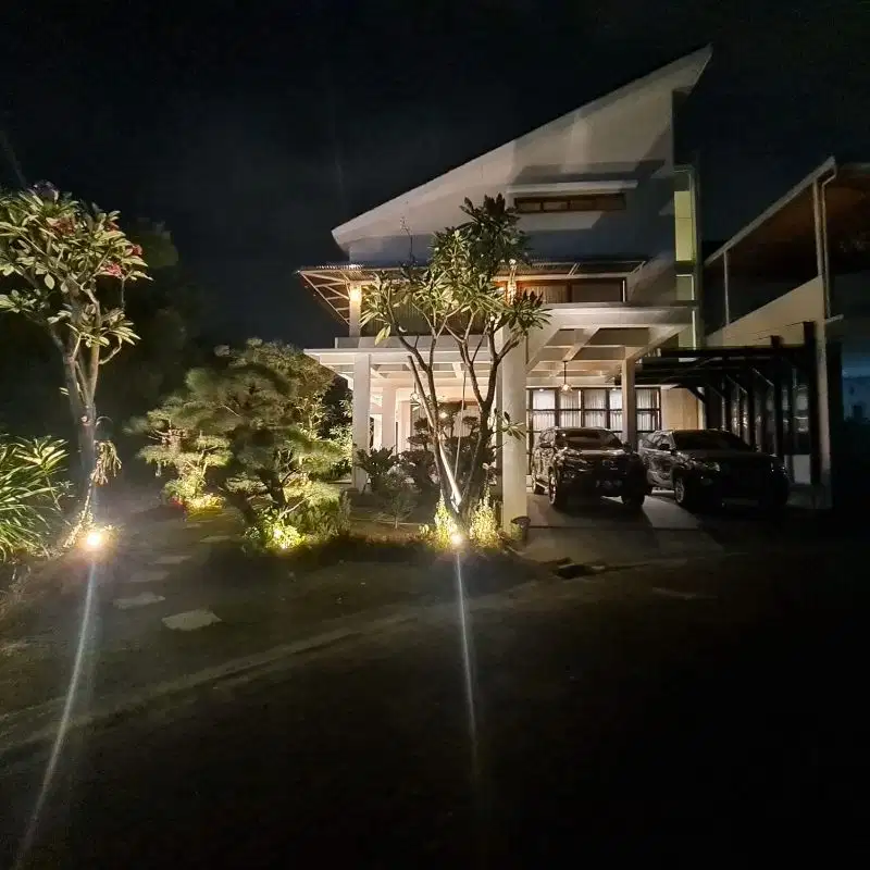 Rumah di jual dalam cluster lokasi hook area BSD Tangerang Selatan
