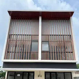 ruko 2 lantai pinggir jalan