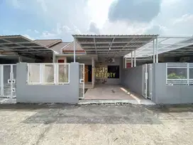 Rumah Besar Siap Huni Dekat AMIKOM Jogja, Tinggal 1 Unit