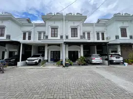 Rumah Baru dalam komplek di Setia Budi Siap Huni