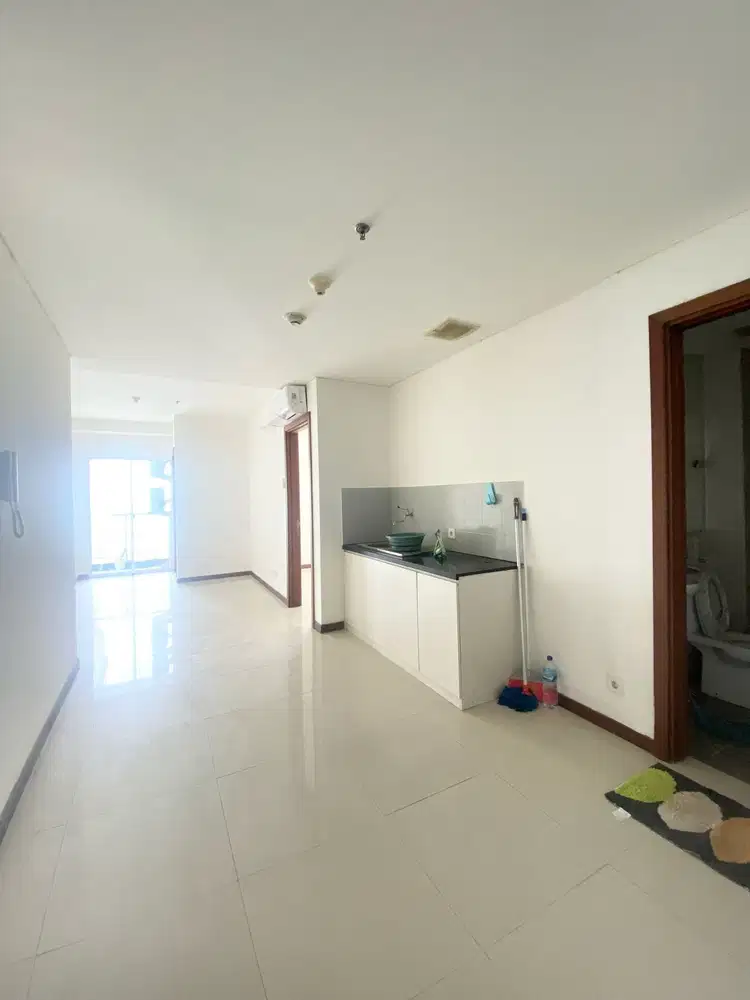 Condominium Green Bay Pluit Unit 2 Bedroom Unfurnish View Laut + 2 AC