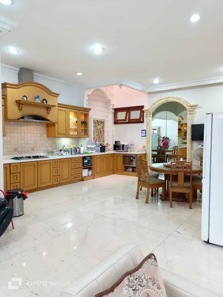 Di Jual Muara Karang