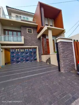 Dijual rumah baru di pesanggrahan jakarta selatan
