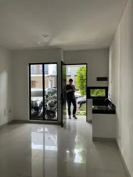 Dijual rumah murah brandnew 3lantai di Wisteria Metland Menteng