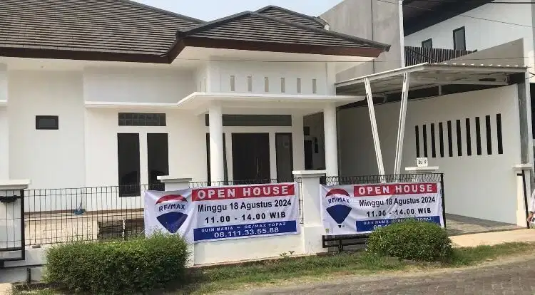 Dijual Rumah Baru 4 Kamar Tidur di Kemang Pratama, Strategis Mewah
