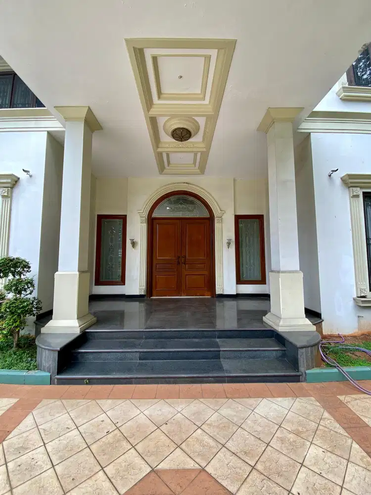 DIJUAL RUMAH MEWAH FULL FURNISH DI VILLA MELATI MAS SERPONG UTARA