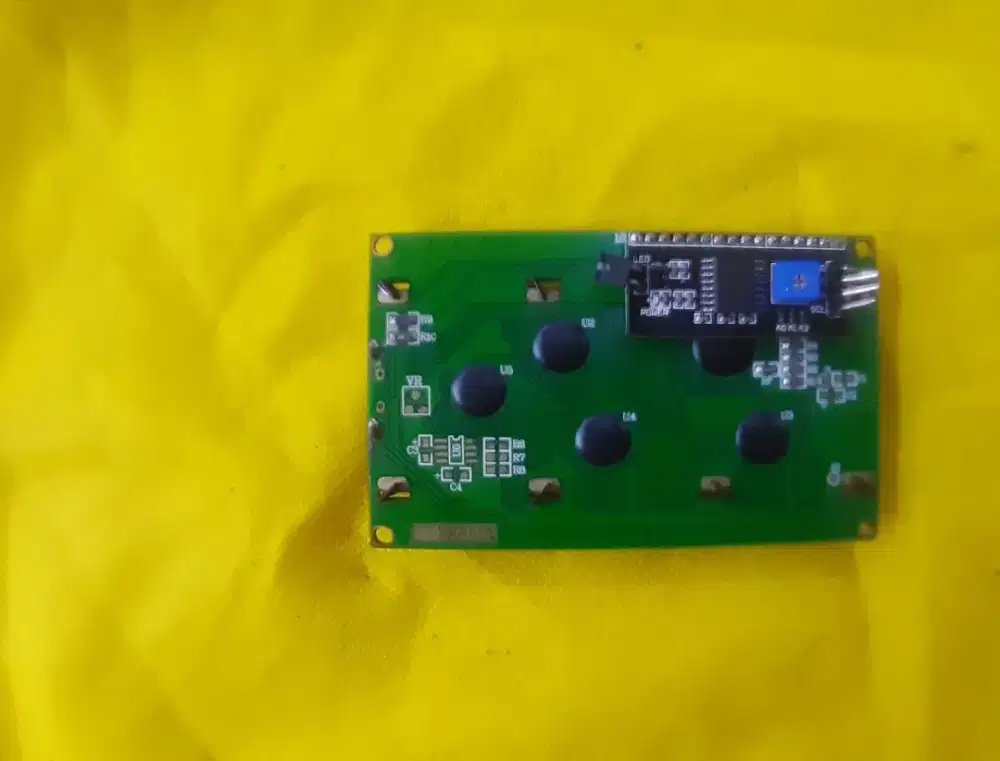 Layar LCD 16x2 I2C