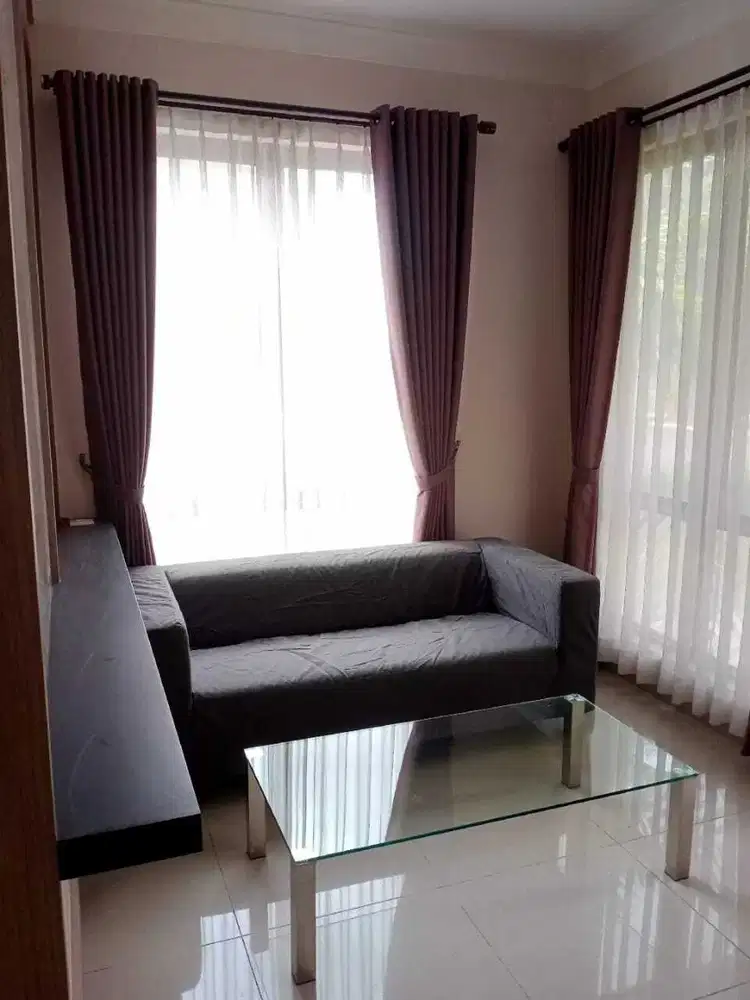 Disewakan Rumah Cantik Di Podomoro Cluster Amagriya Eka