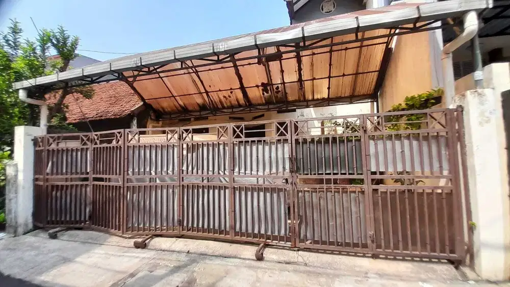 Dijual rumah tua Jl. Danau Tamblingan, Pejompongan, Benhil Tanah Abang