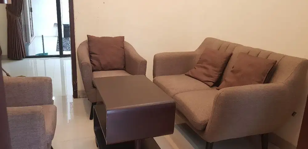 Dijual Rumah Hunian Semi Furnished Siap Huni di Cijawura Buah Batu