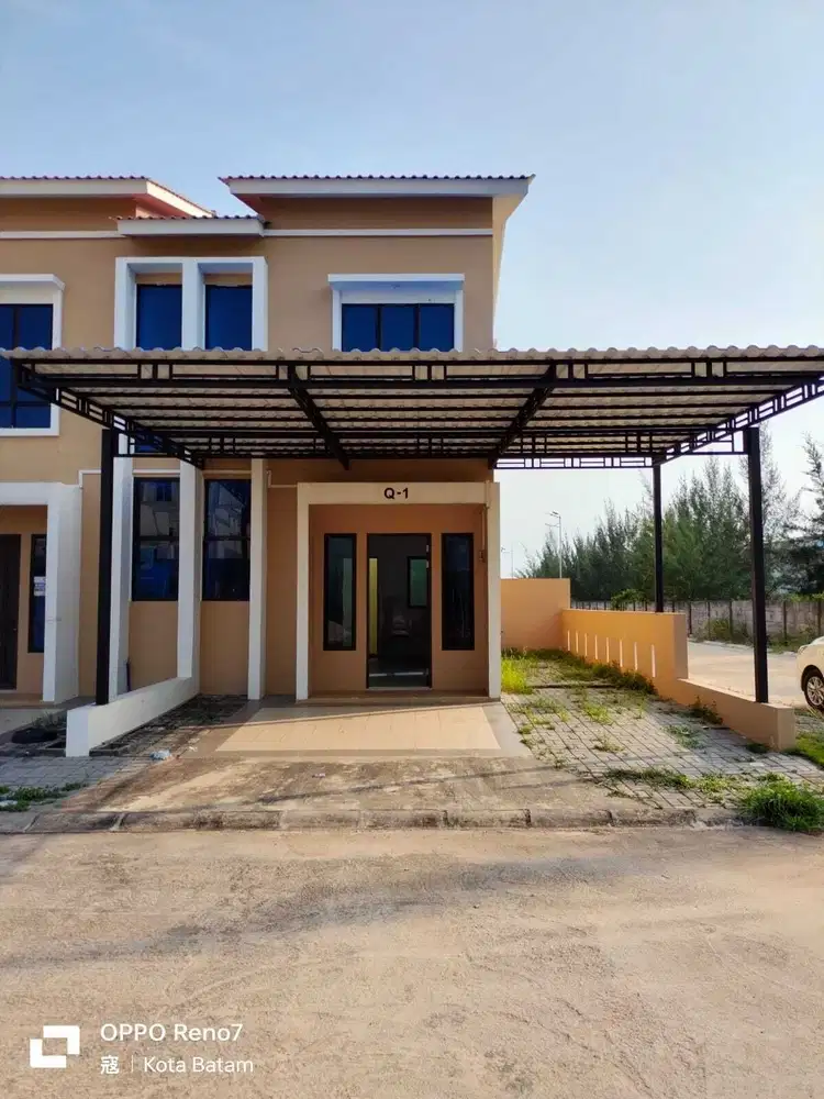 JUAL CEPAT RUMAH HOOK DEPAN TAMAN (SIAP HUNI) GOLDEN CITY RESIDENCE 2