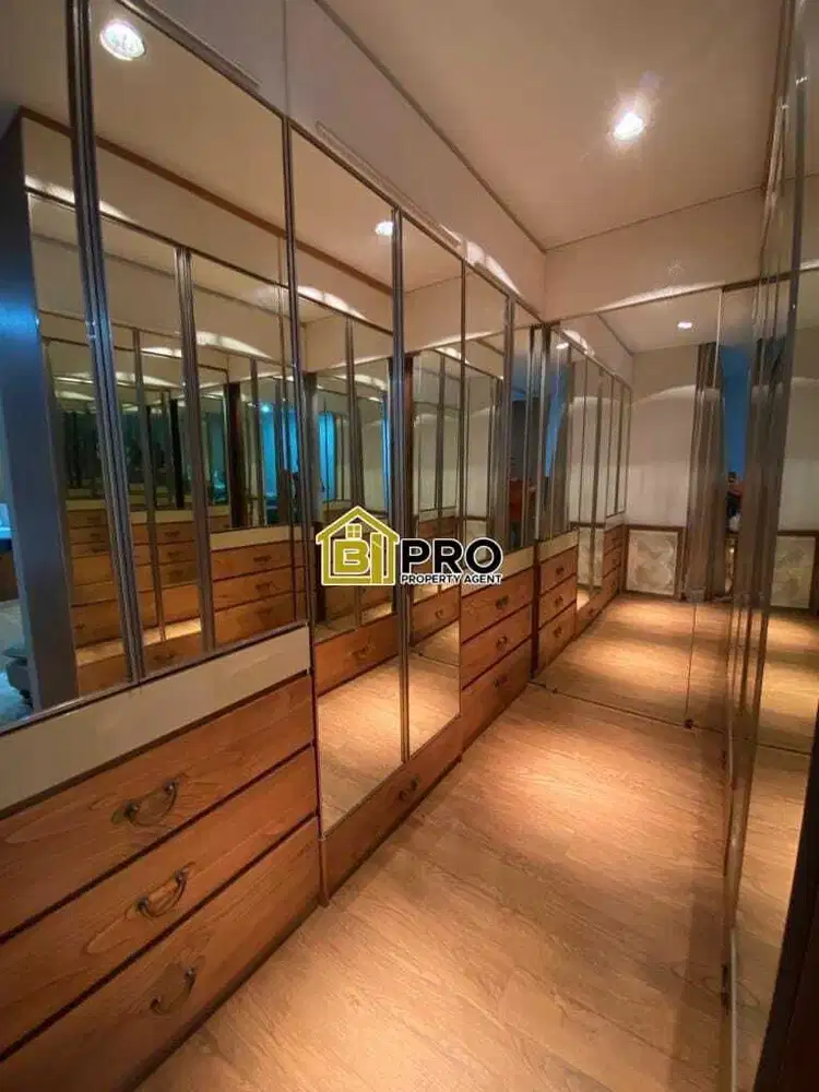 Dijual Rumah Fully Furnished di Kemang Jakarta Selatan