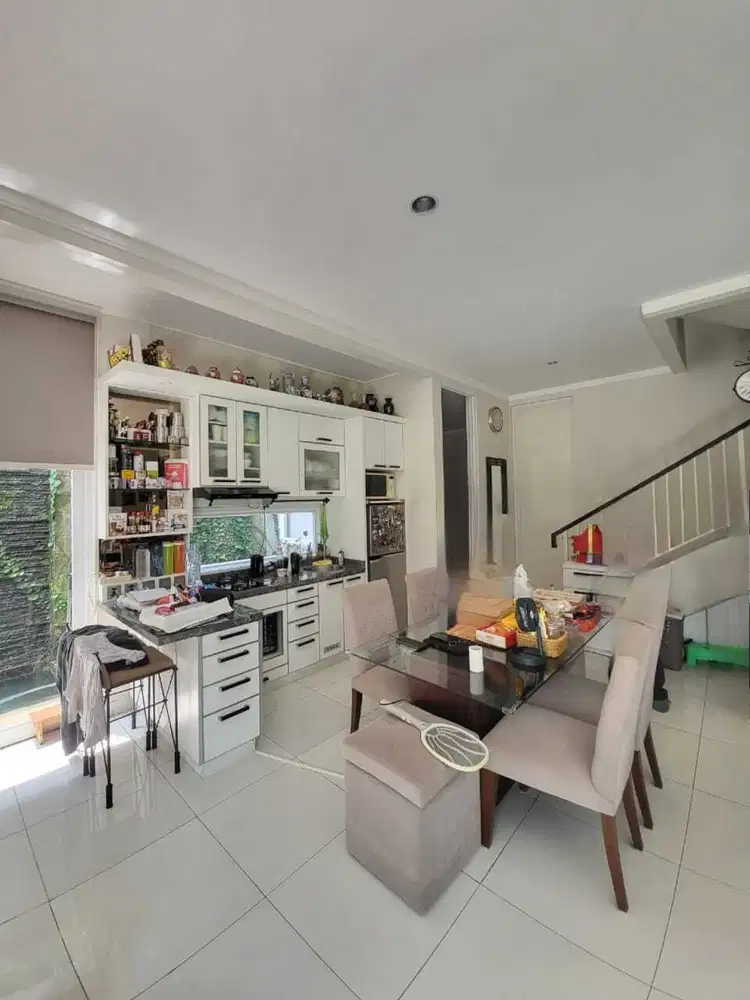 Rumah Luas Siap Huni Harga Menarik Strategis di Bintaro Sektor 9.15919