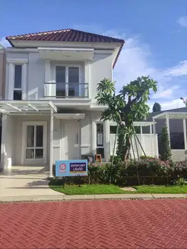 Rumah Duoble Facade Cuma 2 Man Dikawasan Komersil Gading Serpong