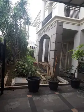 DIJUAL RUMAH MEWAH HOOK DI MANYAR KERTOARJO
