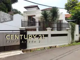 Rumah Siap Huni Harga Sangat Murah Strategis di Pangkalan Jati. 10786